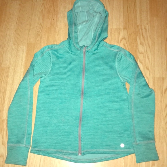 girls jumper with thumb holes